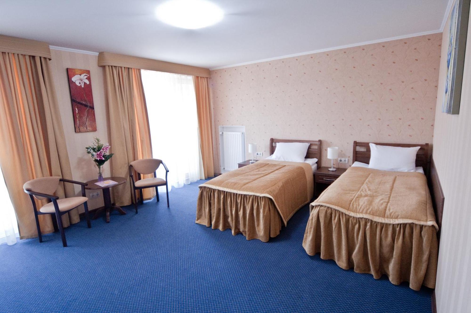 Grand-Marine Hotel & Spa Burlach'ya Balka Bagian luar foto