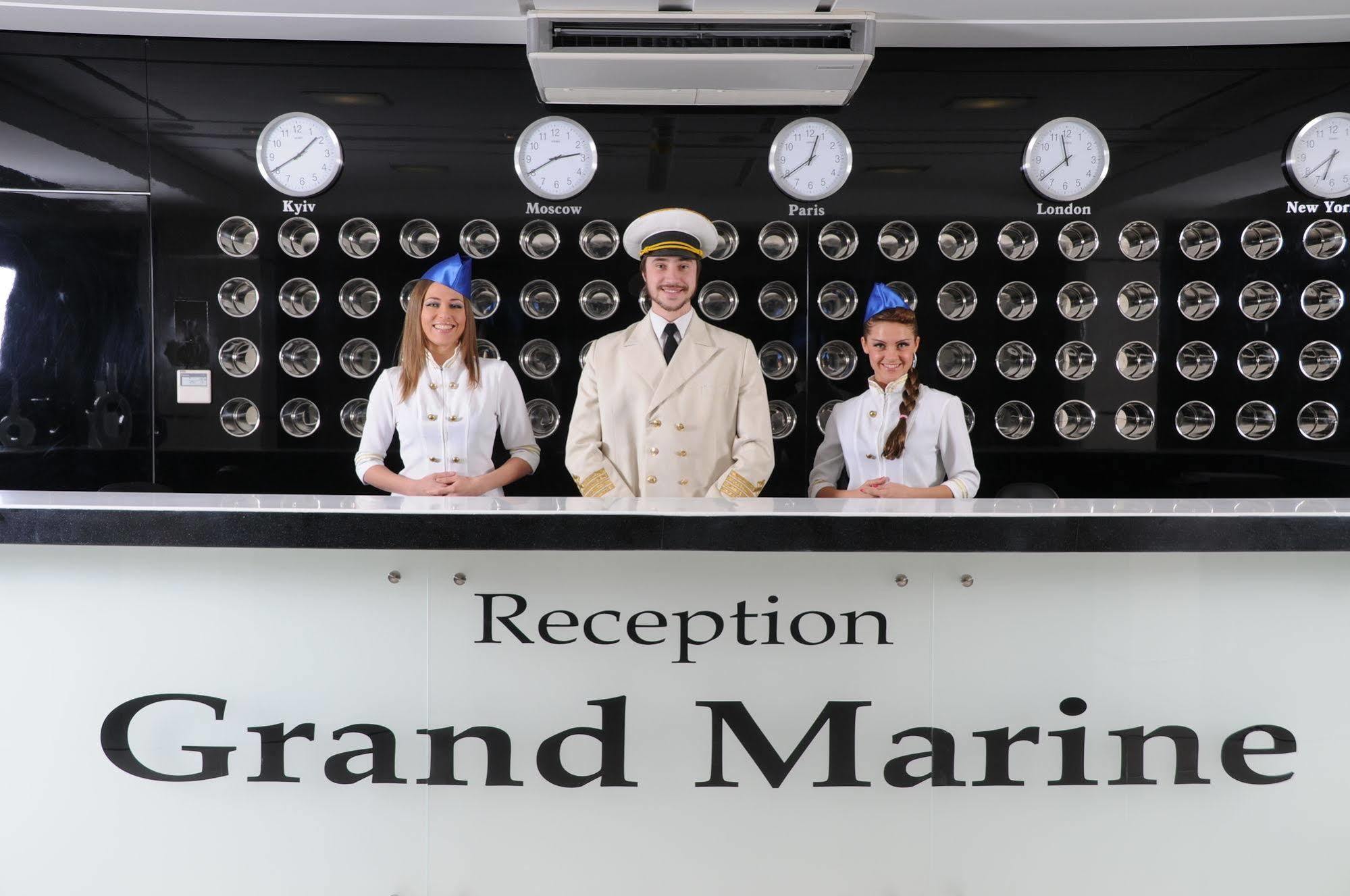 Grand-Marine Hotel & Spa Burlach'ya Balka Bagian luar foto